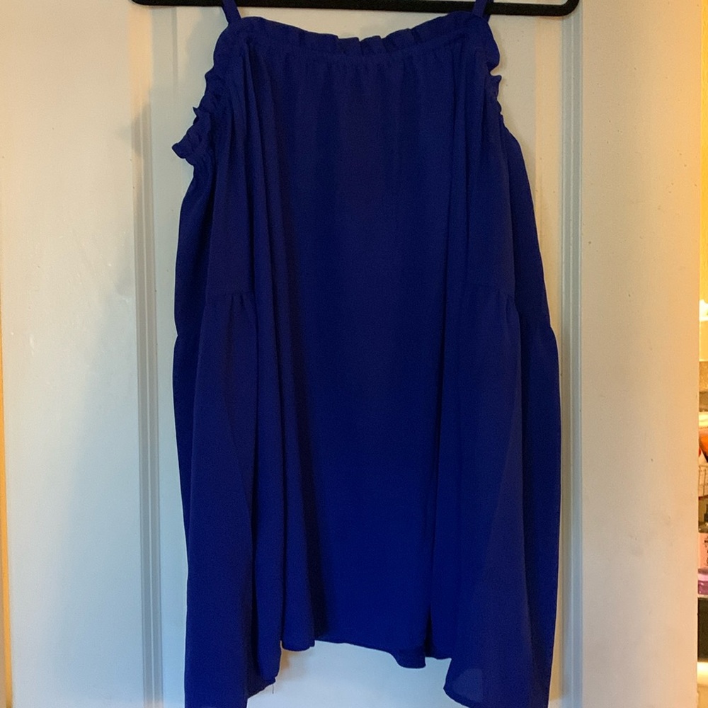Cold shoulder three-quarter sleeve XL blouse. Royal Blue